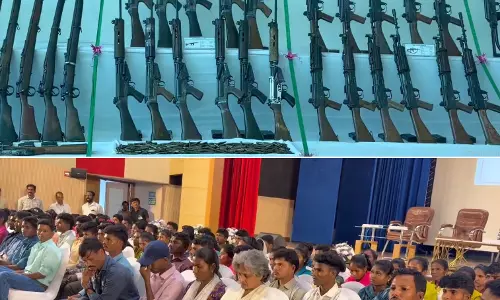 हथियार सहित 124 नक्सलियों ने किया सरेंडर हथियार सहित 124 नक्सलियों ने किया सरेंडर