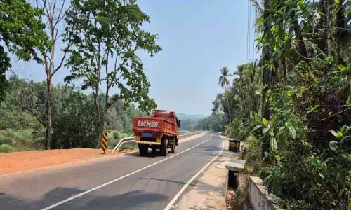 Kerala : आज दो सड़कों का उद्घाटन होगा Kerala : आज दो सड़कों का उद्घाटन होगा