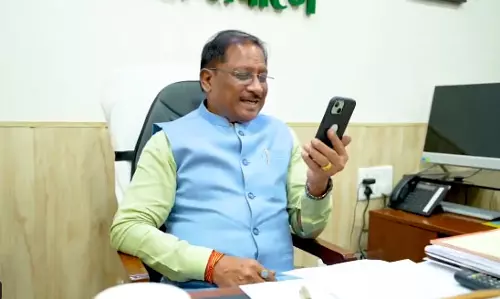 UPSC पास होनहार युवाओं से वीडियो कॉल पर CM साय ने की बात