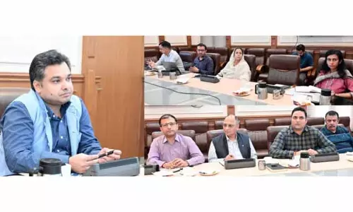Singla ने डिजिटल पहलों की प्रगति की समीक्षा की