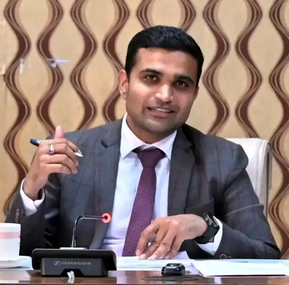 Hisar: नेट मीटर उपलब्धता सुनिश्चित करने पर जोर Hisar: नेट मीटर उपलब्धता सुनिश्चित करने पर जोर