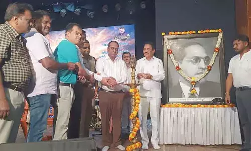 गायन के माध्यम से समाज को जागृत करने का कार्य: C.S. Chandrabhupal गायन के माध्यम से समाज को जागृत करने का कार्य: C.S. Chandrabhupal
