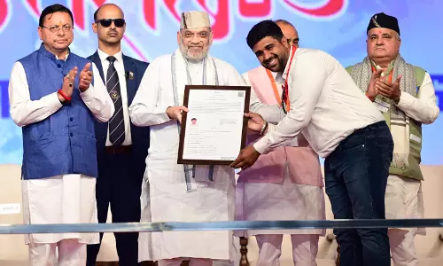Amit Shah ने उत्तराखंड पुलिस में नए नियुक्त कांस्टेबलों को नियुक्ति पत्र बांटे
