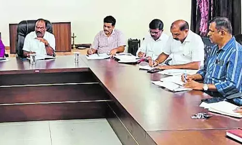 एक स्टडी करें और रिपोर्ट सबमिट करें: MLA गुरमे सुरेश शेट्टी एक स्टडी करें और रिपोर्ट सबमिट करें: MLA गुरमे सुरेश शेट्टी