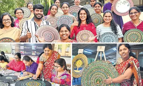 Warangal की आर्टिस्ट ने मंडला आर्ट से स्ट्रेस से लड़ना सिखाया Warangal की आर्टिस्ट ने मंडला आर्ट से स्ट्रेस से लड़ना सिखाया