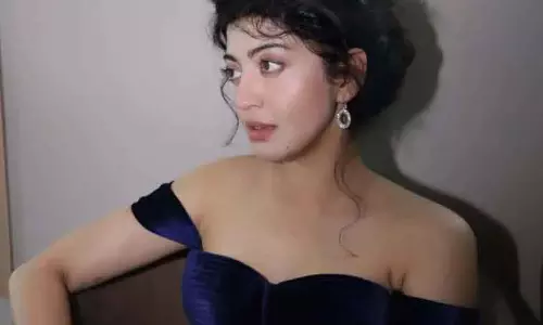 ब्लू गाउन में Pranitha Subhash का ग्लैमरस लुक वायरल ब्लू गाउन में Pranitha Subhash का ग्लैमरस लुक वायरल