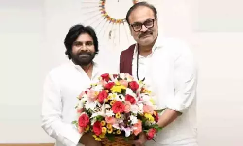 YCP मीडिया अब पवन कल्याण के भाई नागा बाबू पर कर सकता है फोकस YCP मीडिया अब पवन कल्याण के भाई नागा बाबू पर कर सकता है फोकस