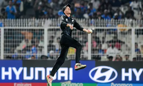 न्यूजीलैंड के कप्तान मिशेल सेंटनर ने T20 WC फाइनल से पहले कहा, भारत पर अपने घर में जीतने का बहुत दबाव है