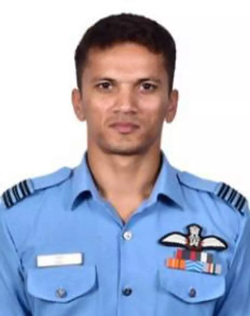 Gurugram Assam क्रैश में मारे गए पायलट की जल्द थी शादी Gurugram Assam क्रैश में मारे गए पायलट की जल्द थी शादी