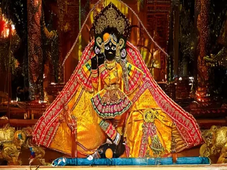 8 मार्च को रंग पंचमी, अभिजित और विजय मुहूर्त का संयोग, यहां देखें पंचांग 8 मार्च को रंग पंचमी, अभिजित और विजय मुहूर्त का संयोग, यहां देखें पंचांग