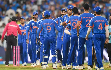 टी20 वर्ल्ड कप: आखिरी बार 2021 में न्यूजीलैंड से खेली थी टीम इंडिया, ये 4 खिलाड़ी थे प्लेइंग इलेवन का हिस्सा टी20 वर्ल्ड कप: आखिरी बार 2021 में न्यूजीलैंड से खेली थी टीम इंडिया, ये 4 खिलाड़ी थे प्लेइंग इलेवन का हिस्सा