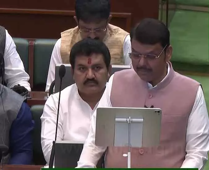 CM ने इंडस्ट्री, MSME और रोज़गार बढ़ाने के लिए ₹1061 करोड़ के साथ राज्य बजट की घोषणा की CM ने इंडस्ट्री, MSME और रोज़गार बढ़ाने के लिए ₹1061 करोड़ के साथ राज्य बजट की घोषणा की