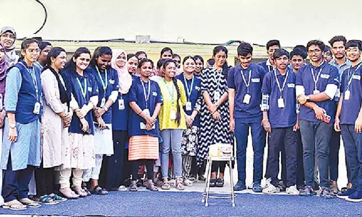 Andhra: गेट्स के छात्रों ने 300 से ज़्यादा AI एजेंट बनाए Andhra: गेट्स के छात्रों ने 300 से ज़्यादा AI एजेंट बनाए