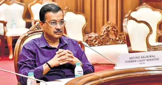 केजरीवाल ने Delhi विधानसभा पैनल के सामने फांसी घर के दावे का बचाव किया केजरीवाल ने Delhi विधानसभा पैनल के सामने फांसी घर के दावे का बचाव किया