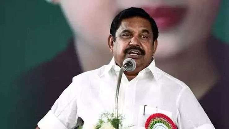 ईपीएस ने AIADMK की चुनावी रणनीति पर चर्चा के लिए पूर्व मंत्रियों से मुलाकात की ईपीएस ने AIADMK की चुनावी रणनीति पर चर्चा के लिए पूर्व मंत्रियों से मुलाकात की