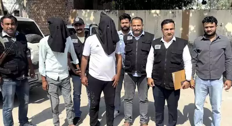 Jhajjar में बच्चे के अपहरण के आरोप में पैरा जूडो खिलाड़ी समेत दो गिरफ्तार Jhajjar में बच्चे के अपहरण के आरोप में पैरा जूडो खिलाड़ी समेत दो गिरफ्तार