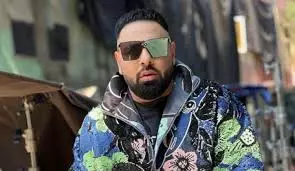 Chandigarh: रैपर बादशाह के गाने पर उठे विवाद के बाद जांच शुरू Chandigarh: रैपर बादशाह के गाने पर उठे विवाद के बाद जांच शुरू