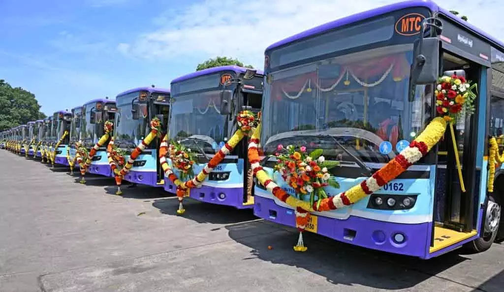 Chennai से वीकेंड यात्रा के लिए 865 स्पेशल बसें Chennai से वीकेंड यात्रा के लिए 865 स्पेशल बसें