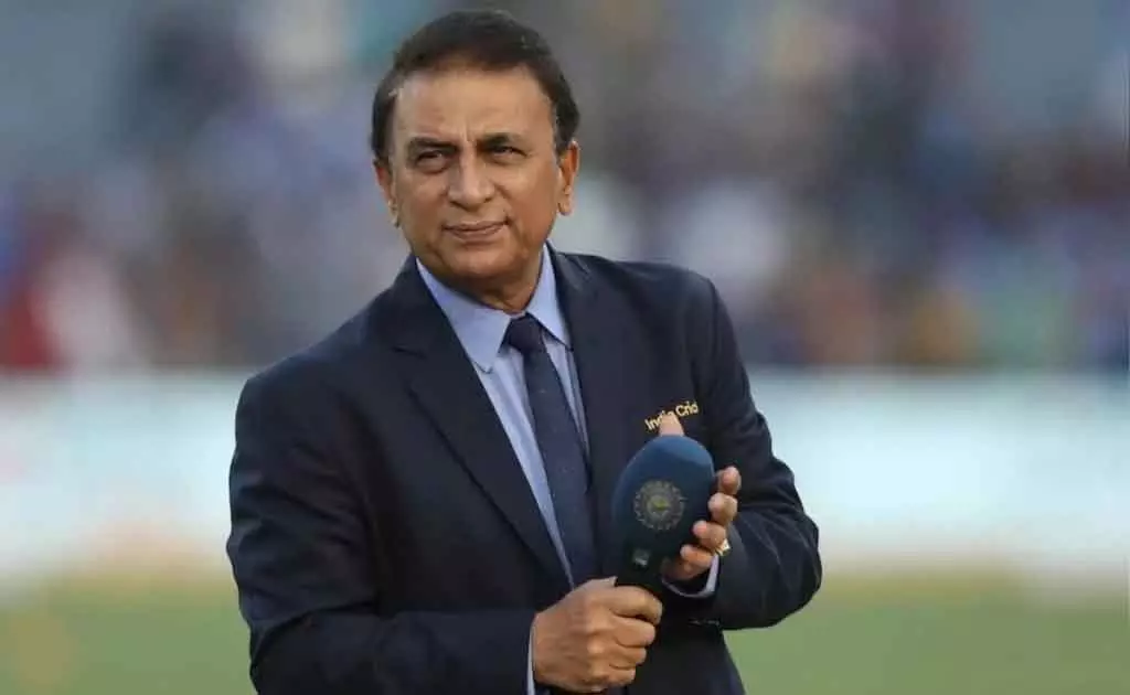 गावस्कर ने सेमीफाइनल में शानदार प्रदर्शन के लिए अक्षर की तारीफ की गावस्कर ने सेमीफाइनल में शानदार प्रदर्शन के लिए अक्षर की तारीफ की