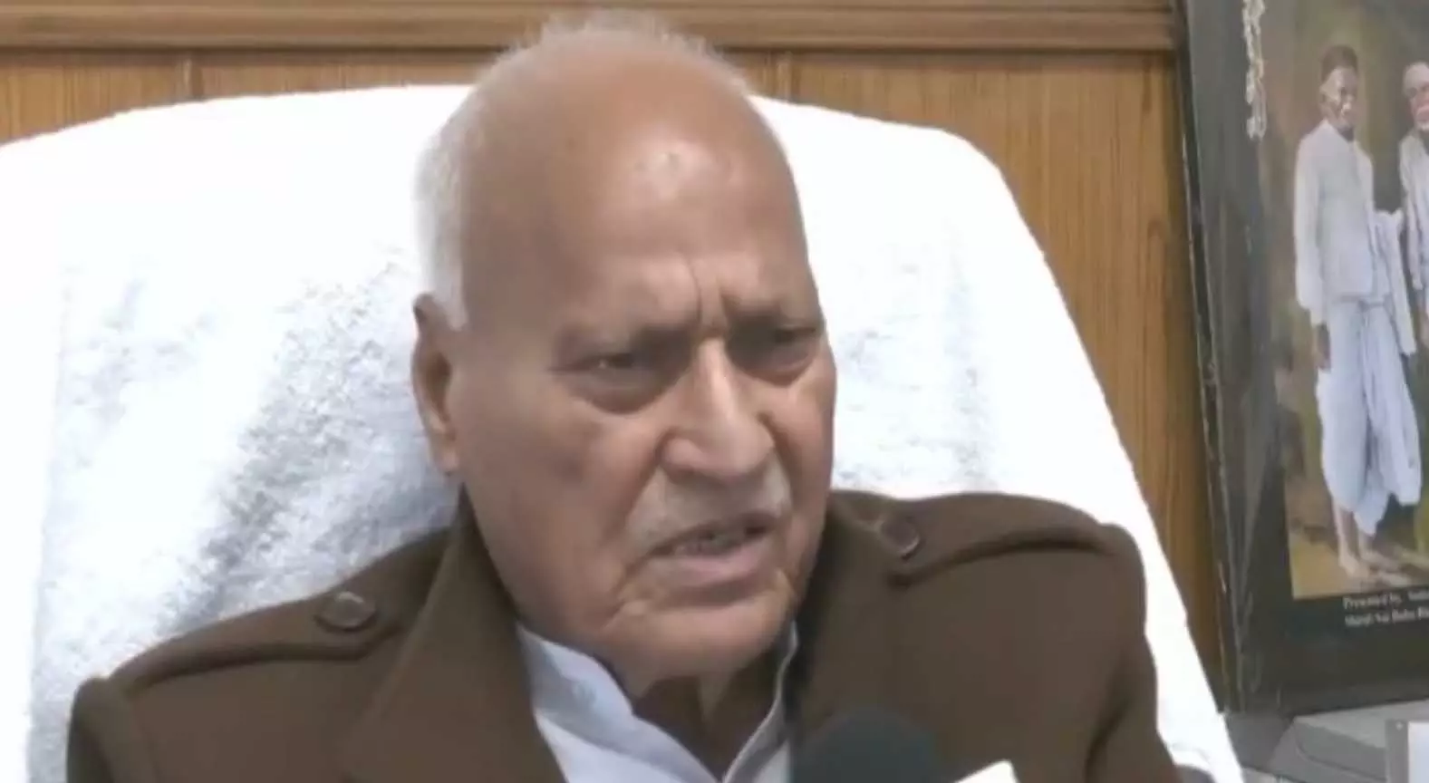 हिमाचल के मंत्री ने चुनाव से पहले राज्यों में नए गवर्नर पर कहा, BJP सत्ता में है, वे ही फैसला करेंगे हिमाचल के मंत्री ने चुनाव से पहले राज्यों में नए गवर्नर पर कहा, BJP सत्ता में है, वे ही फैसला करेंगे