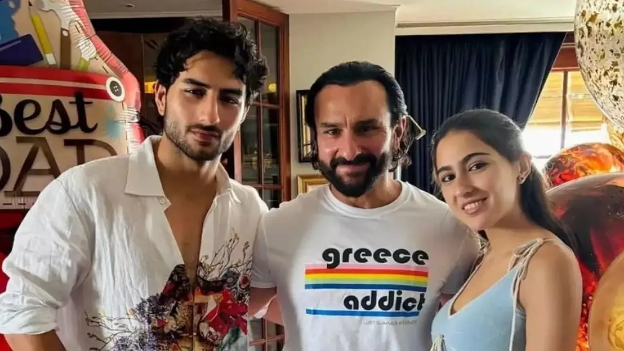Saif Ali Khan ने नेपोटिज्म को ‘अनुचित’ बताया, कहा कि इब्राहिम अली खान को खुद को साबित करना होगा Saif Ali Khan ने नेपोटिज्म को ‘अनुचित’ बताया, कहा कि इब्राहिम अली खान को खुद को साबित करना होगा
