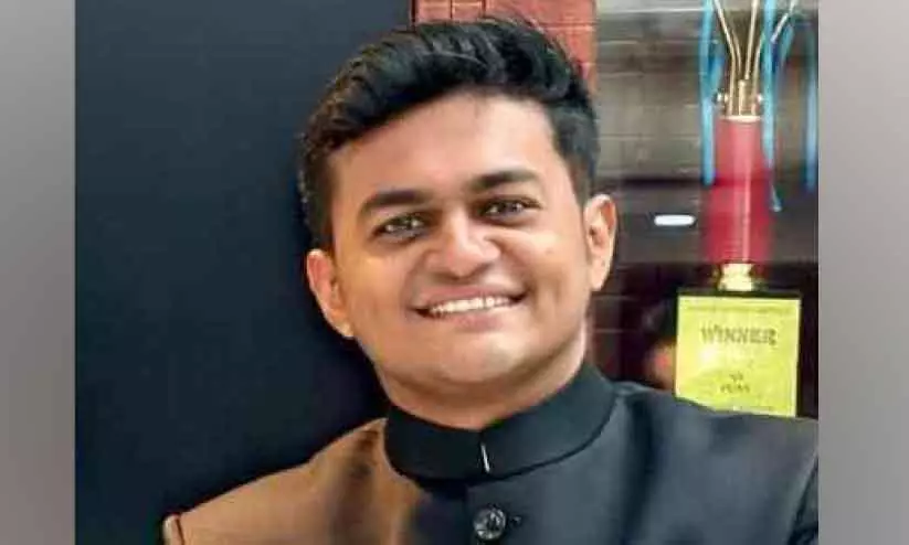 डॉ. विनीत सिविल सर्विसेज में 129वें स्थान पर; Perumbavoor को उन पर गर्व है डॉ. विनीत सिविल सर्विसेज में 129वें स्थान पर; Perumbavoor को उन पर गर्व है