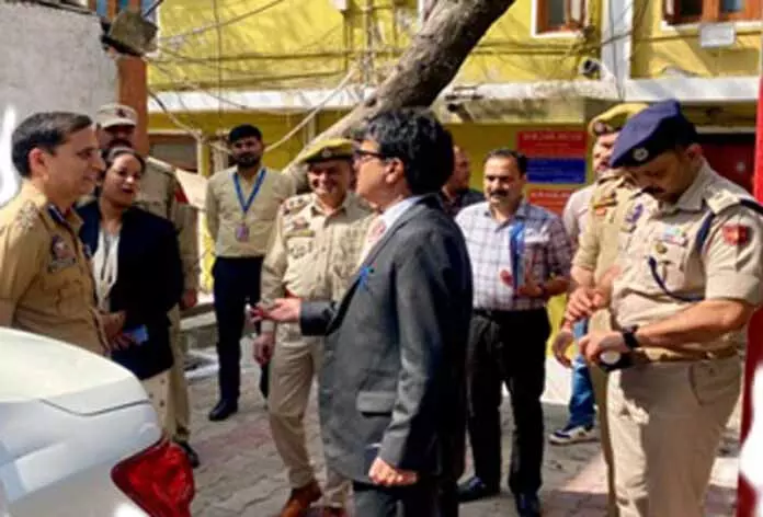 Chairman DLSA Reasi ने सब जेल कैदियों के लिए नागरिक सुविधाओं की समीक्षा की Chairman DLSA Reasi ने सब जेल कैदियों के लिए नागरिक सुविधाओं की समीक्षा की