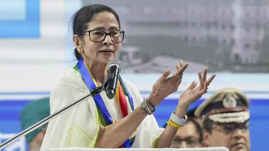 बंगाल में 10वीं पास बेरोजगारों को 7 मार्च से 1500 रुपये भत्ता मिलेगा: Mamata बंगाल में 10वीं पास बेरोजगारों को 7 मार्च से 1500 रुपये भत्ता मिलेगा: Mamata