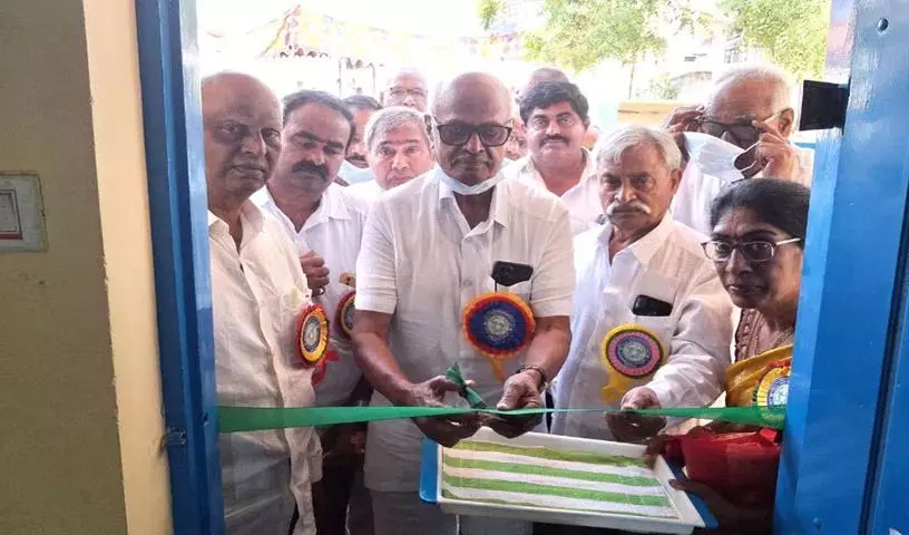 पेंशनर्स की समाज सेवा सराहनीय है: Dr. Jasti Subbarao पेंशनर्स की समाज सेवा सराहनीय है: Dr. Jasti Subbarao