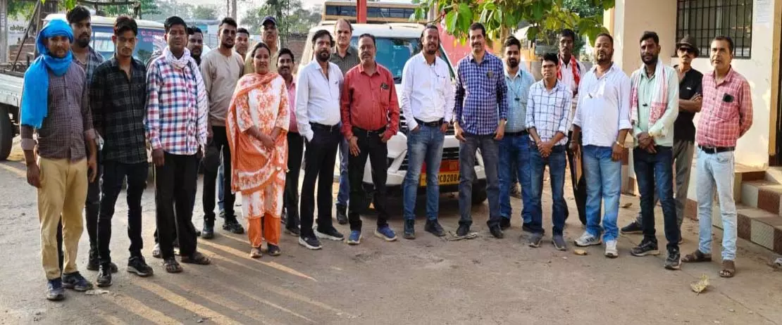 बिजली विभाग का विशेष अभियान, 81 कनेक्शन कटे और 5.09 लाख रुपए की वसूली बिजली विभाग का विशेष अभियान, 81 कनेक्शन कटे और 5.09 लाख रुपए की वसूली
