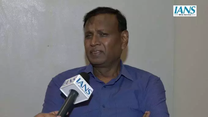S.I.R पर कांग्रेस नेता उदित राज ने उठाए बिहार वोटर लिस्ट में गड़बड़ियों के सवाल S.I.R पर कांग्रेस नेता उदित राज ने उठाए बिहार वोटर लिस्ट में गड़बड़ियों के सवाल