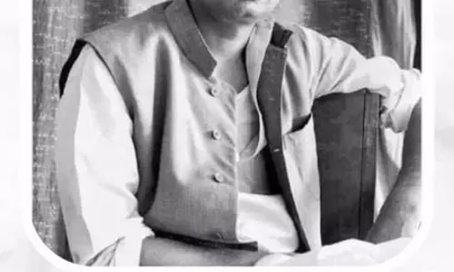 जब साहिर के बोलों ने छू लिया मोहम्मद रफी का दिल, बाबुल की दुआएं गाते वक्त फफक कर रो पड़े थे गायक