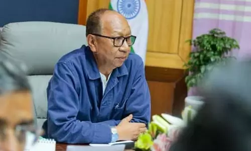 मणिपुर के मुख्यमंत्री ने जिरीबाम-इंफाल रेलवे प्रोजेक्ट की समीक्षा की मणिपुर के मुख्यमंत्री ने जिरीबाम-इंफाल रेलवे प्रोजेक्ट की समीक्षा की