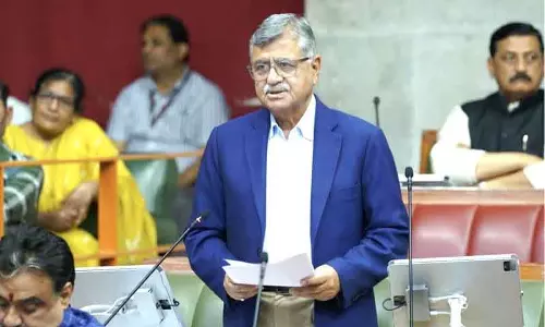 लटकते तार और सीवर की समस्या पर बत्रा ने Rohtak प्रशासन से मांगा जवाब
