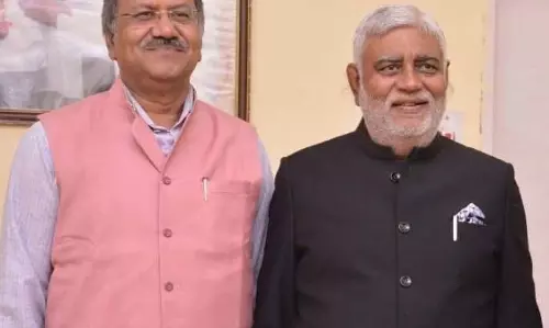सांसद बृजमोहन अग्रवाल ने बीजेपी नेता प्रेम प्रकाश पाण्डेय को जन्मदिन की बधाई दी सांसद बृजमोहन अग्रवाल ने बीजेपी नेता प्रेम प्रकाश पाण्डेय को जन्मदिन की बधाई दी