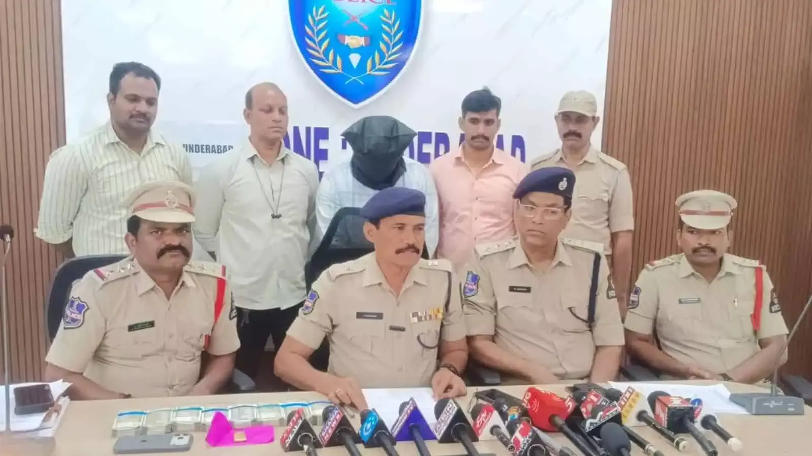 Hyderabad में 10 लाख रुपये के बैंक लोन फ्रॉड के लिए आदतन अपराधी गिरफ्तार