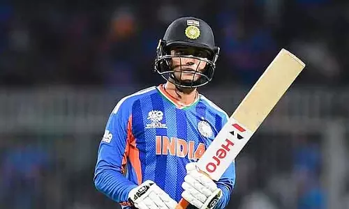 New Zealand के खिलाफ फाइनल मुकाबले से पहले गौतम गंभीर ने अभिषेक शर्मा को आराम देने का संदेश दिया New Zealand के खिलाफ फाइनल मुकाबले से पहले गौतम गंभीर ने अभिषेक शर्मा को आराम देने का संदेश दिया