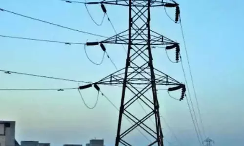 गर्मी शुरू होने के कुछ ही दिनों में, Tamil Nadu की पीक पावर डिमांड 20,000 MW के पार हो गई है गर्मी शुरू होने के कुछ ही दिनों में, Tamil Nadu की पीक पावर डिमांड 20,000 MW के पार हो गई है