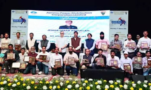 CM ने ‘लाइनमैन दिवस’ पर अग्रिम पंक्ति के विद्युत उपयोगिता कर्मचारियों को सम्मानित किया