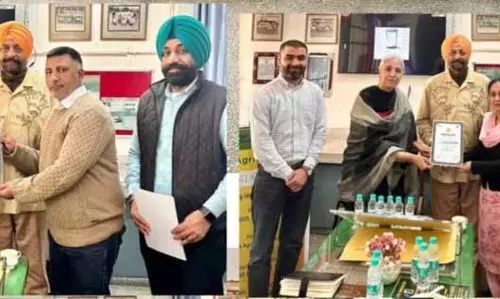 Ludhiana: टेक इनक्यूबेटर बिज़नेसमैन को बायोएंजाइम-बेस्ड क्लीनर बनाने की ट्रेनिंग देता है Ludhiana: टेक इनक्यूबेटर बिज़नेसमैन को बायोएंजाइम-बेस्ड क्लीनर बनाने की ट्रेनिंग देता है