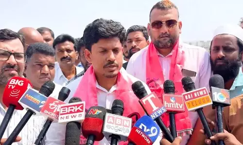 CM के दौरे का विरोध ज़रूर होगा: BRS नेता ने चेतावनी दी CM के दौरे का विरोध ज़रूर होगा: BRS नेता ने चेतावनी दी