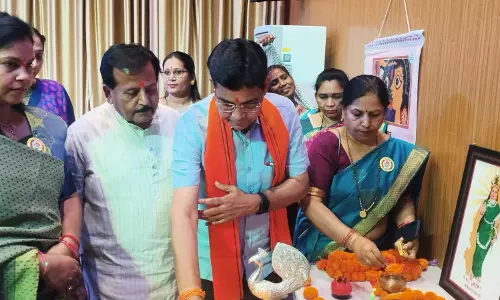 महिलाओं का सम्मान और उत्थान के लिये हमारी सरकार प्रतिबद्ध : राजस्व मंत्री वर्मा महिलाओं का सम्मान और उत्थान के लिये हमारी सरकार प्रतिबद्ध : राजस्व मंत्री वर्मा