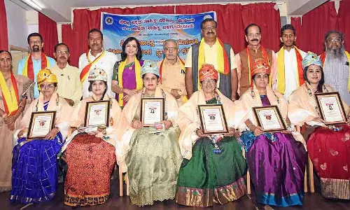भारतीय संस्कृति में महिलाओं का एक विशेष स्थान है - Latha Rajasekhar भारतीय संस्कृति में महिलाओं का एक विशेष स्थान है - Latha Rajasekhar