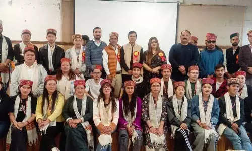 ABVP ने कुल्लू में क्रॉस-कल्चरल टूर पर लद्दाख के स्टूडेंट्स को सम्मानित किया