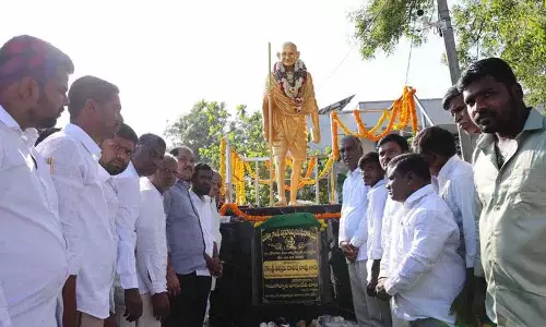 Harish Rao ने बीआरएस सरकार के दौरान गांव के विकास पर प्रकाश डाला Harish Rao ने बीआरएस सरकार के दौरान गांव के विकास पर प्रकाश डाला
