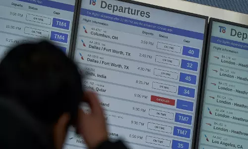 Qatar में भारतीय दूतावास फंसे हुए भारतीयों की गिनती करेगा Qatar में भारतीय दूतावास फंसे हुए भारतीयों की गिनती करेगा