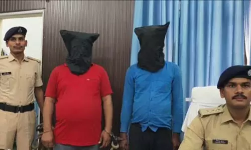 Inter-state: अंतर्राज्यीय साइबर ठग गिरोह का भंडाफोड़, दो गिरफ्तार Inter-state: अंतर्राज्यीय साइबर ठग गिरोह का भंडाफोड़, दो गिरफ्तार