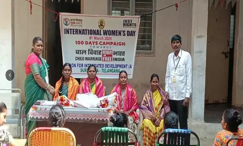 Penpahad की सोशल वर्कर ने महिलाओं से आत्मविश्वास से भरी भागीदारी की अपील की Penpahad की सोशल वर्कर ने महिलाओं से आत्मविश्वास से भरी भागीदारी की अपील की