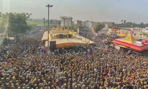 Peddapur में मल्लन्ना बोनालू जातरा धूमधाम से मनाया गया Peddapur में मल्लन्ना बोनालू जातरा धूमधाम से मनाया गया