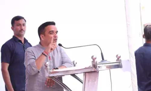 भारत के 11 शेरों के पीछे देश की 140 करोड़ जनता की दहाड़: हर्ष संघवी भारत के 11 शेरों के पीछे देश की 140 करोड़ जनता की दहाड़: हर्ष संघवी